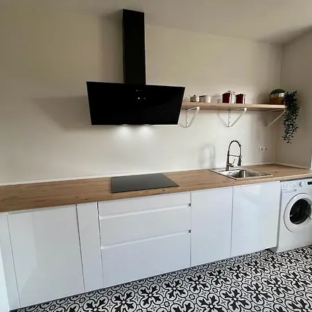 Stylish Host ,fabuloso Piso A 100m De La Playa Del Ris Daire *