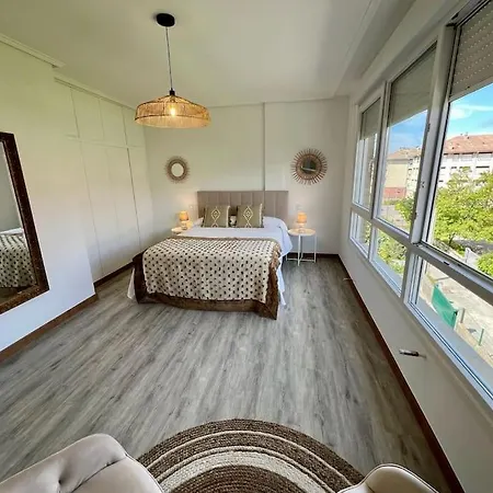 Stylish Host ,fabuloso Piso A 100m De La Playa Del Ris Noja