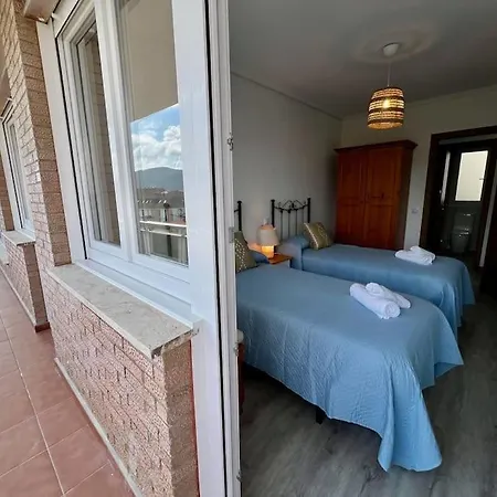 Stylish Host ,fabuloso Piso A 100m De La Playa Del Ris נוחה