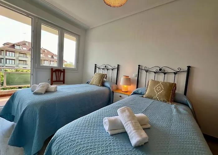 Daire Stylish Host ,fabuloso Piso A 100m De La Playa Del Ris