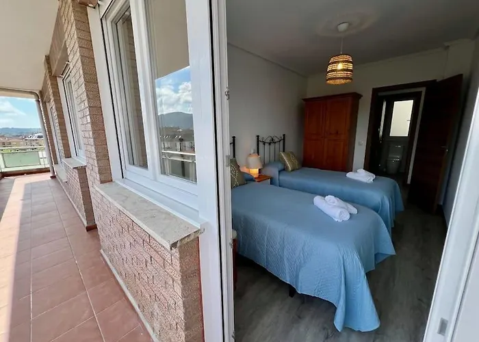 Stylish Host ,fabuloso Piso A 100m De La Playa Del Ris Noja